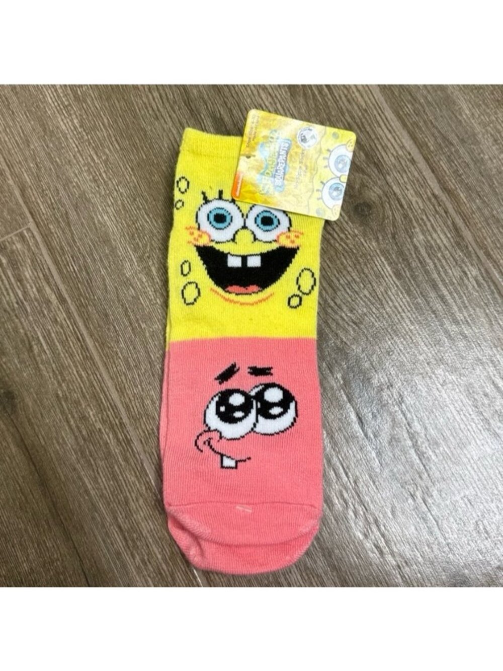 Nickelodeon SpongeBob SquarePants no-show socks Patrick Star Face NEW